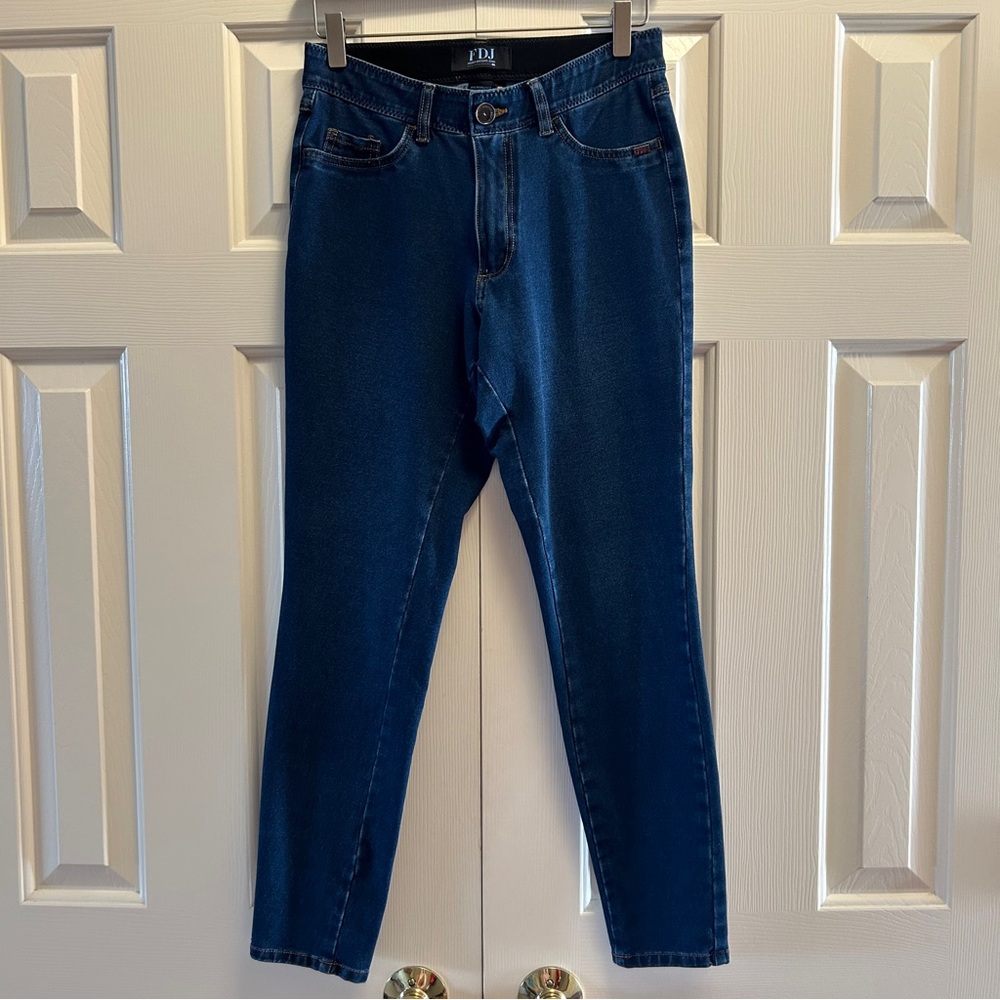 FDJ Canada Blue Denim Jeans